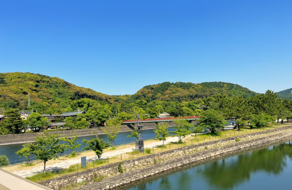 Uji River and the red Kisen-Bashi Bridge