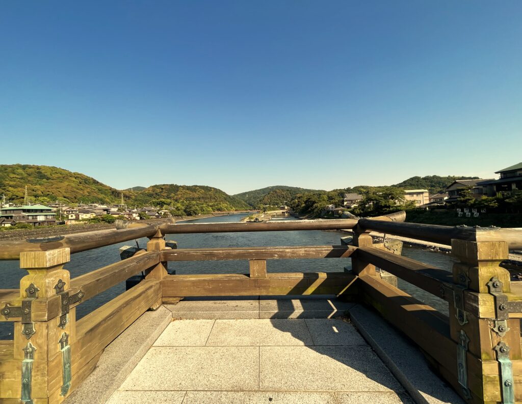 Uji Bridge balcony San-no-Ma