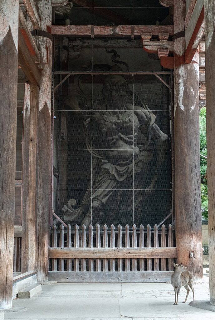 Ugyō-Nio Statue